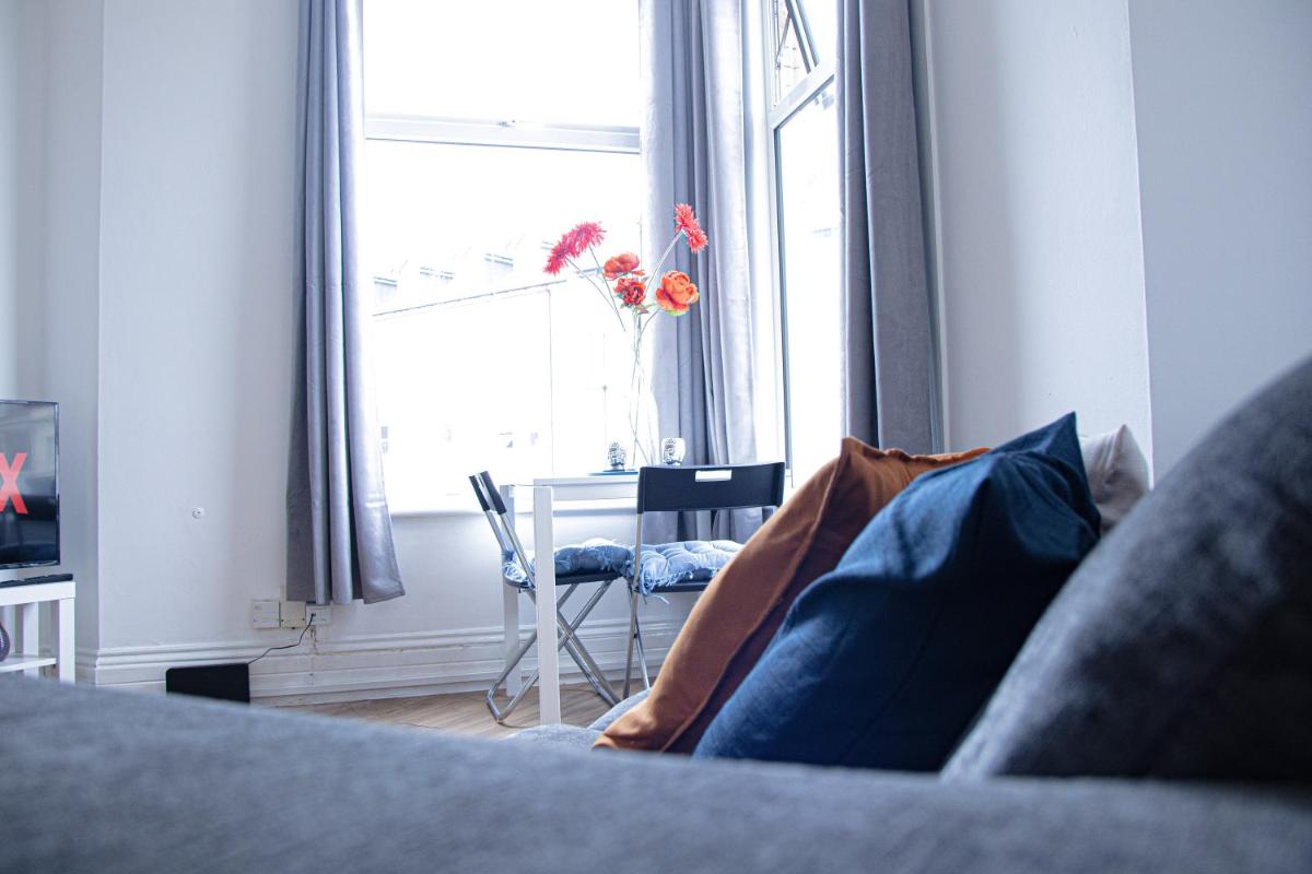 Central Dover - 1 Bedroom apartment - Housity