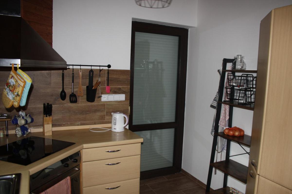 Chata na řece Sázavě - Housity