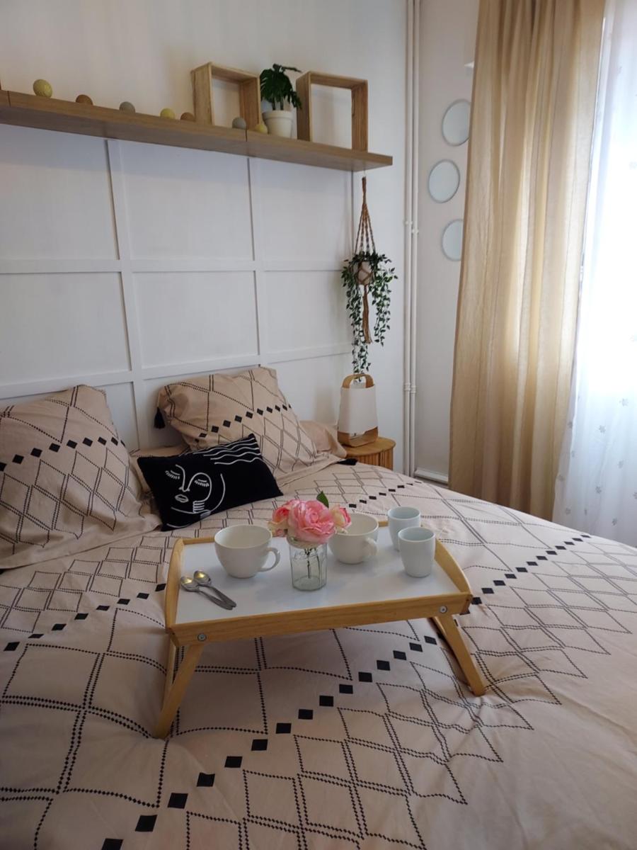 Suitetrails - Au Nid d'or : Appartement Tout confort Hyper Centre Béthune