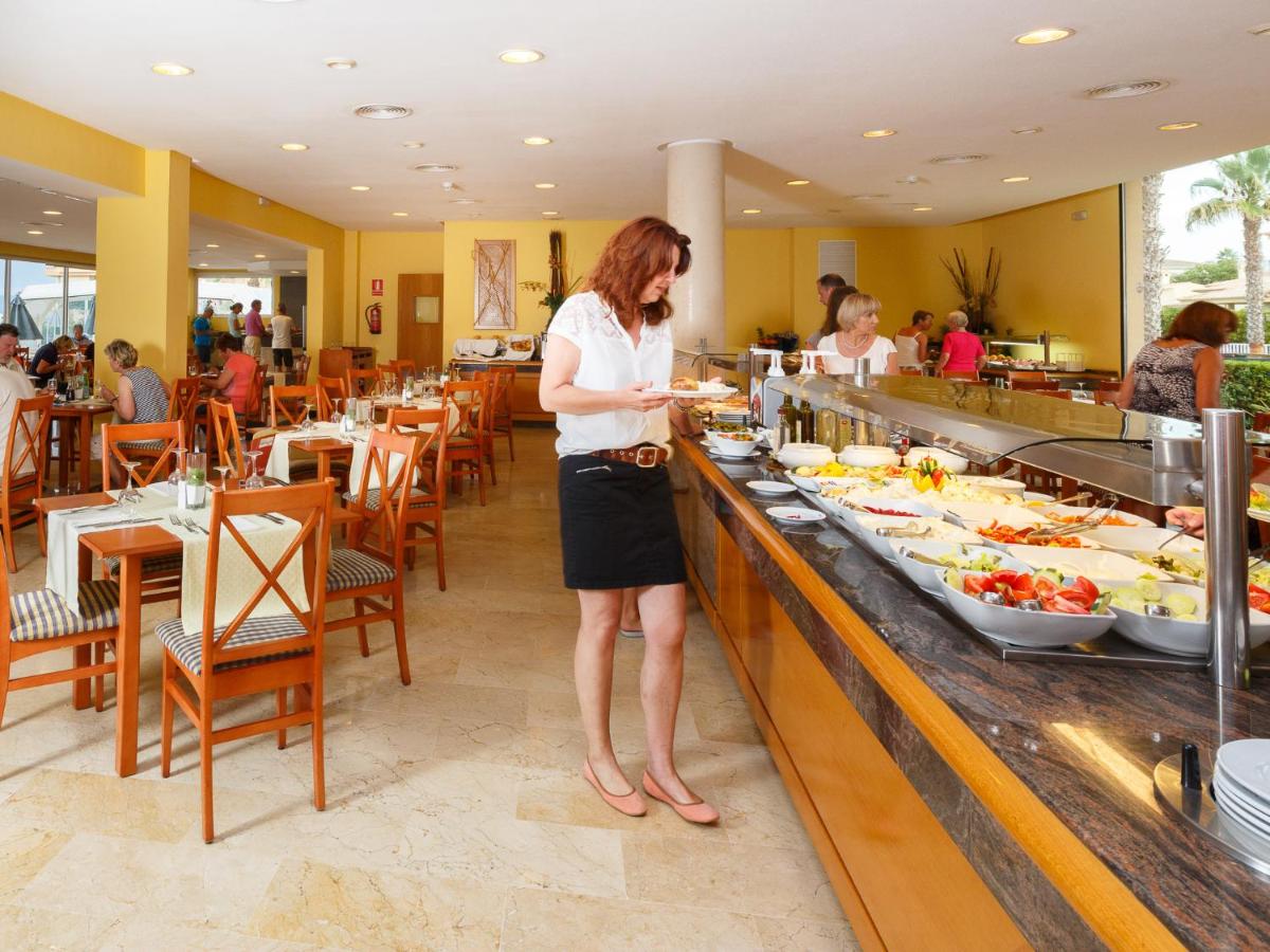 Clientes alojados en Aparthotel Dunes Platja