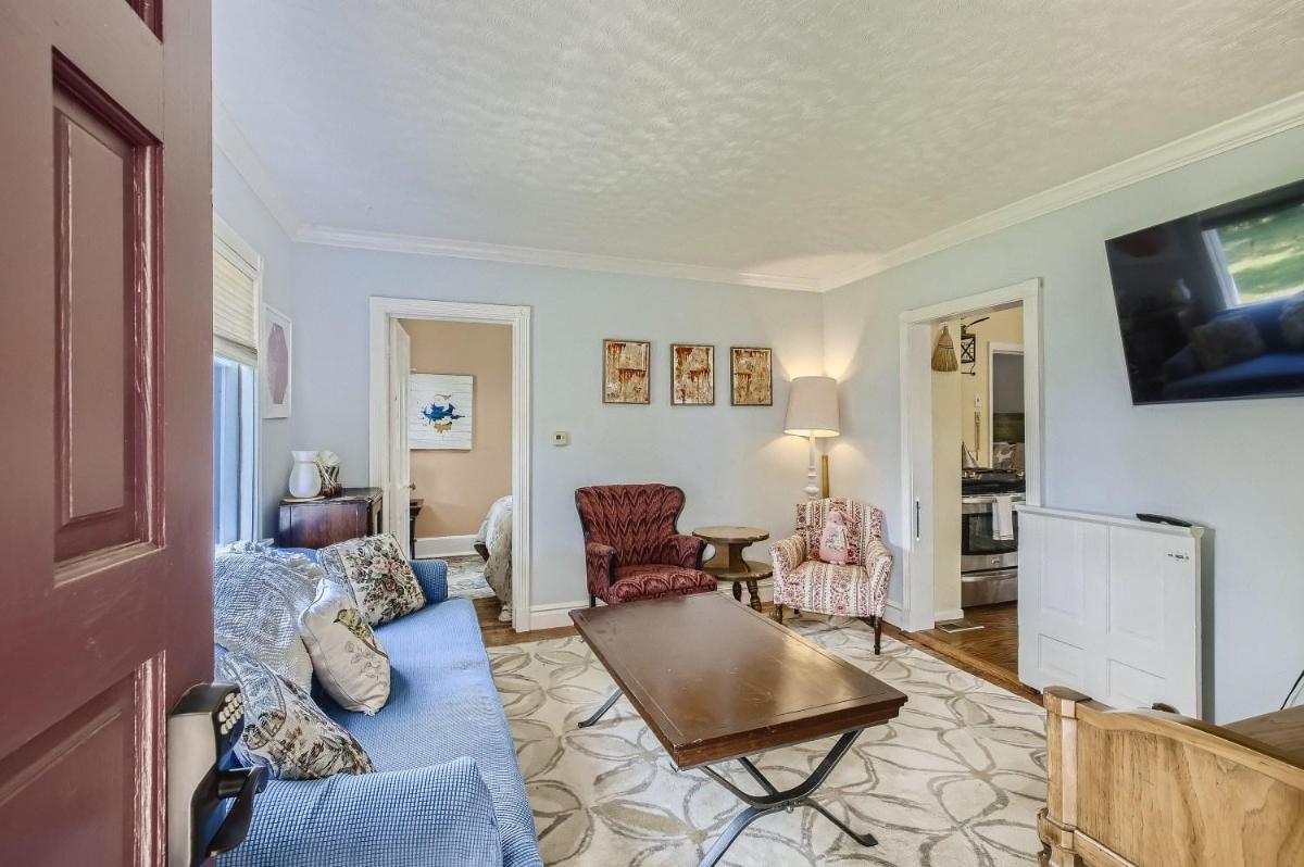 404 Baker St - Housity