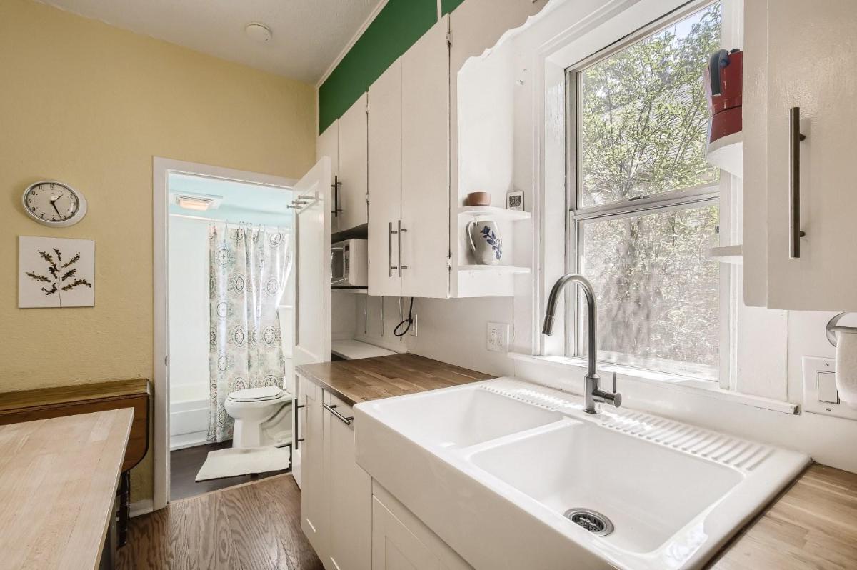 404 Baker St - Housity