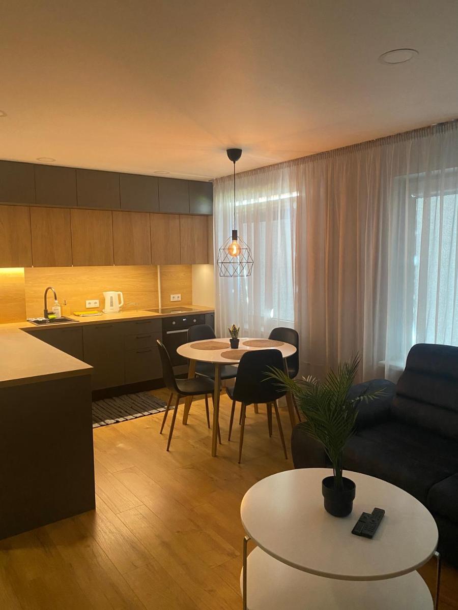 Suitetrails - Feelings Apartment apartamenti Smiltene