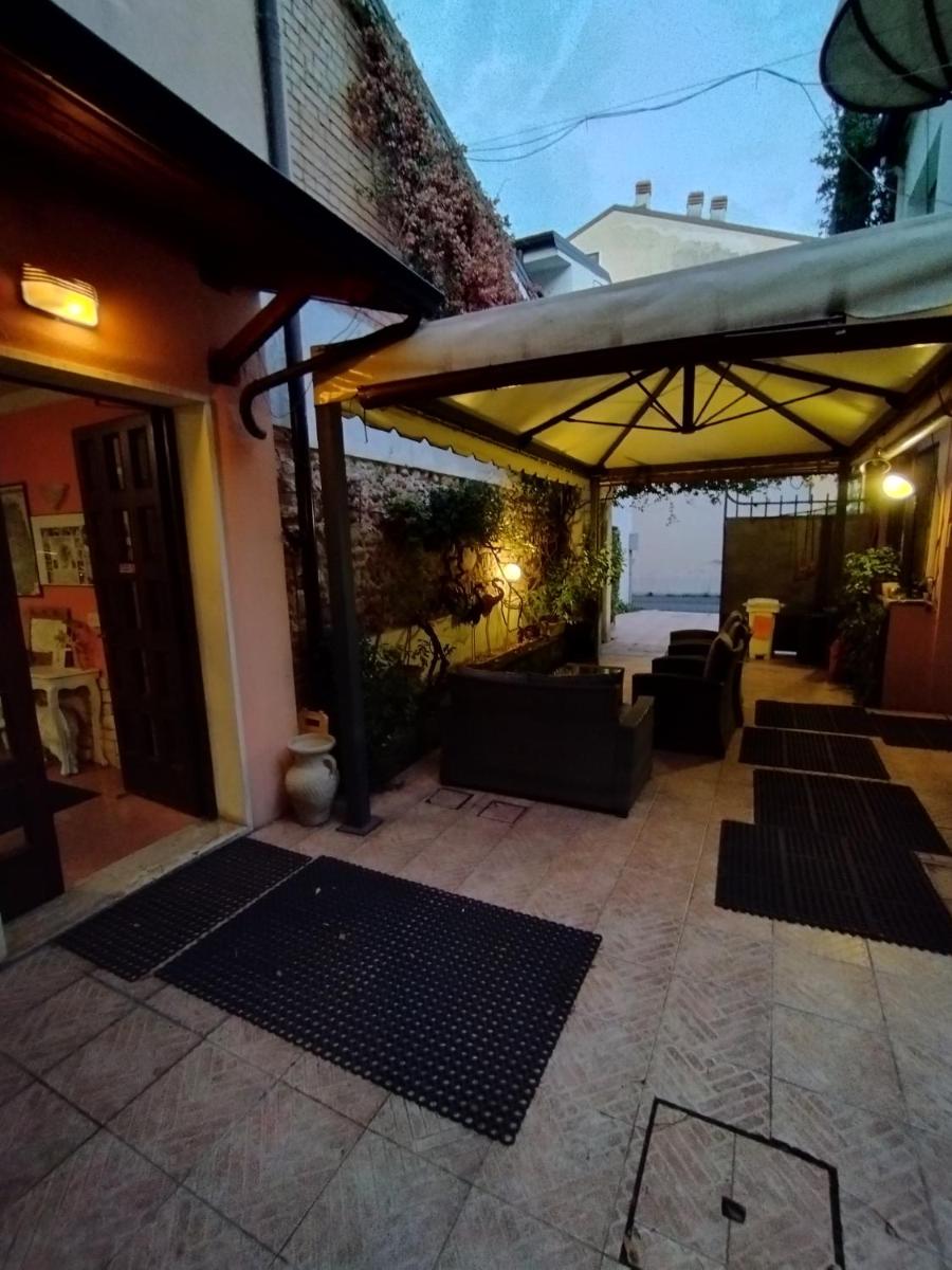 Hotel Milano San Giovanni Lupatoto - Housity