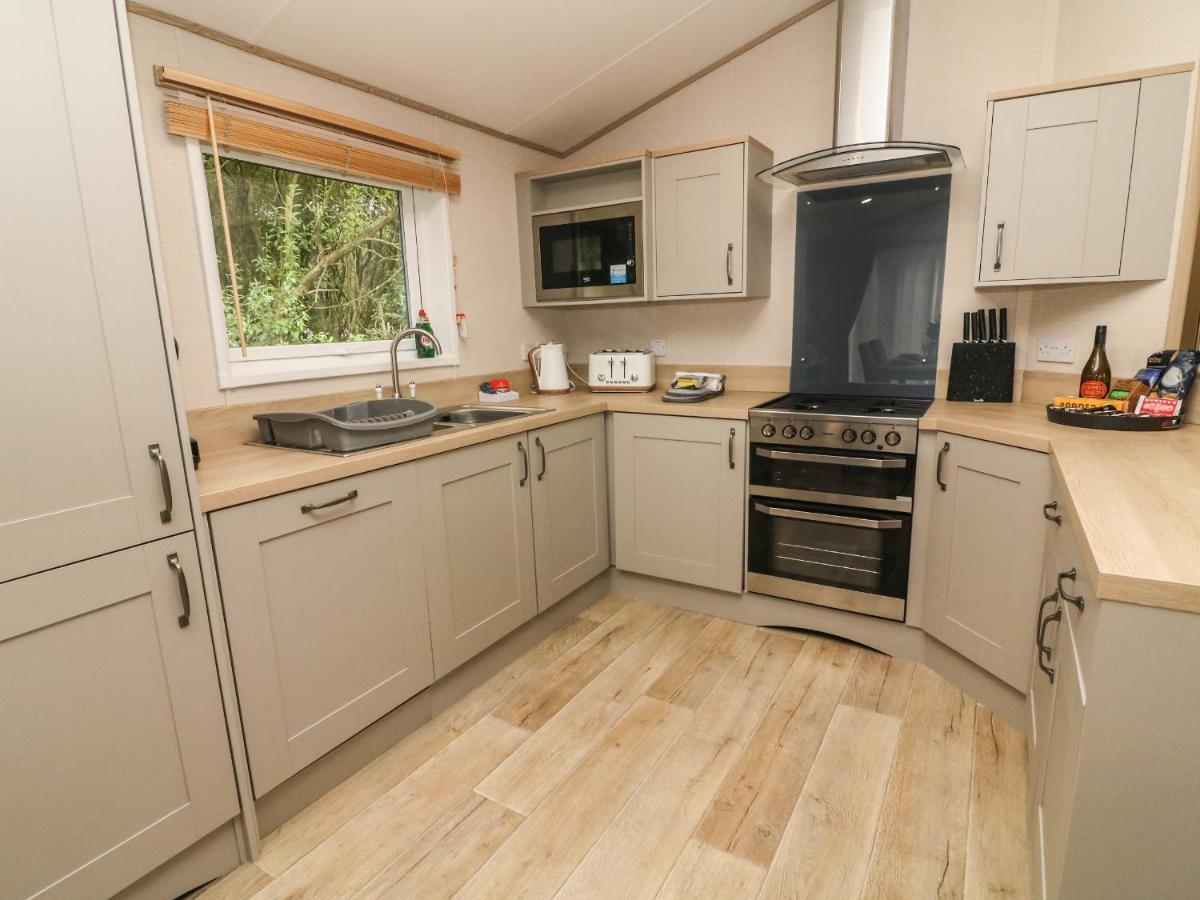 Barney's Retreat - Housity