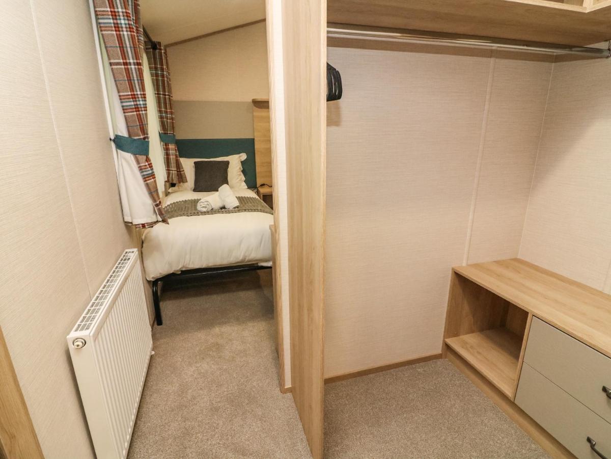 Barney's Retreat - Housity