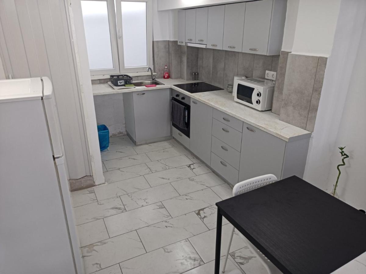 Apartment Dipla - Housity