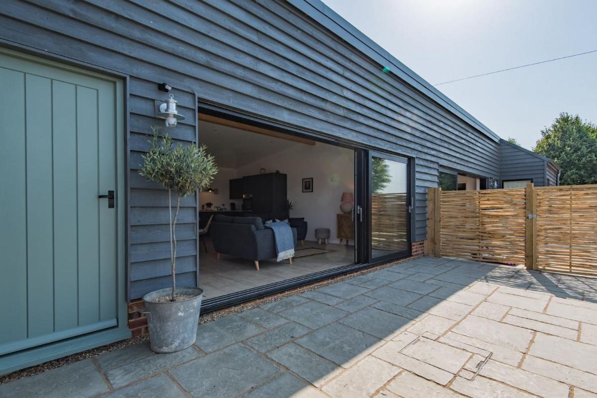 Lacton Manor Barns by Bloom Stays - Housity