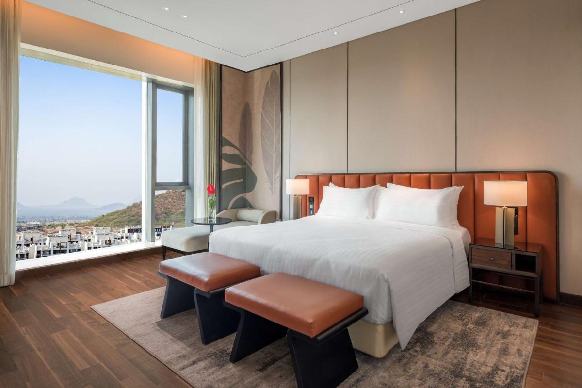 Radisson Blu Hotel & Spa, Nashik - Housity