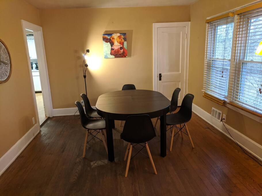 Ohio Ave 3 bed house Historic Downtown Loveland - Housity