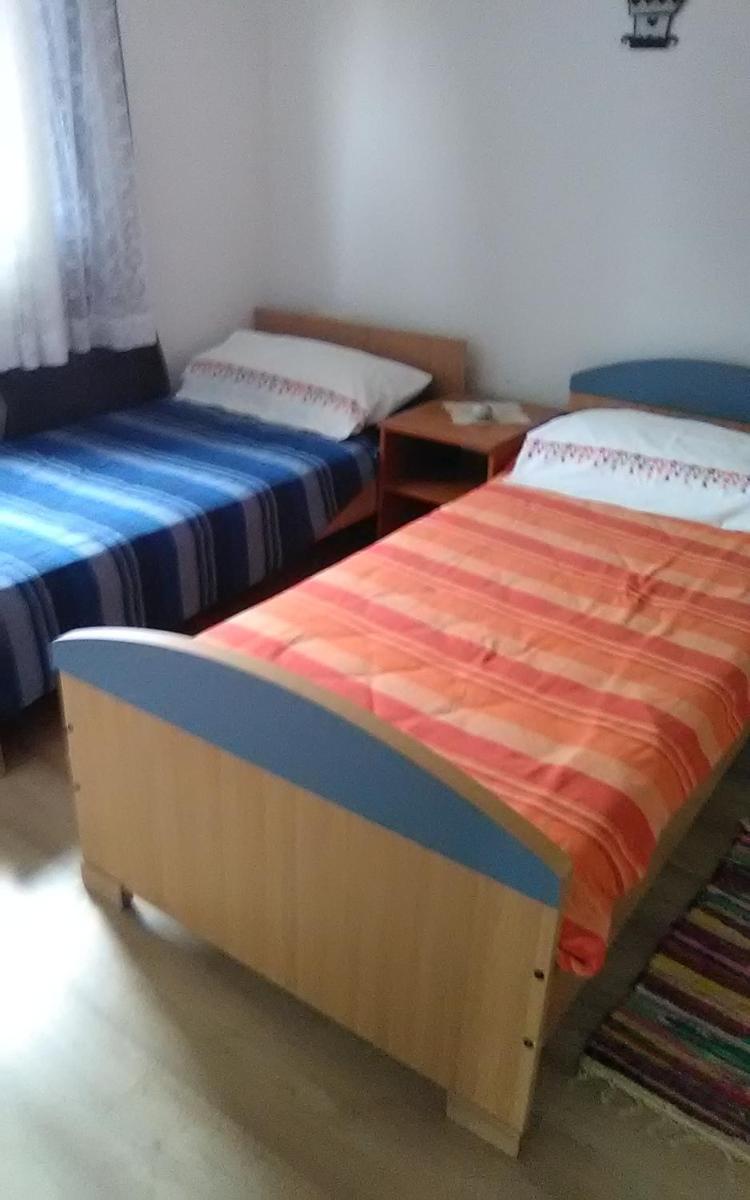 Apartments by the sea Mrljane, Pasman - 12955 - Housity