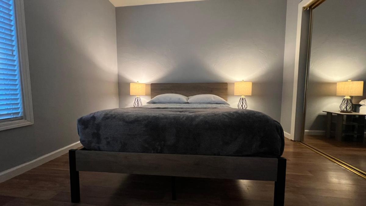 Cozy 2b/2b residential home in Berkeley - Housity