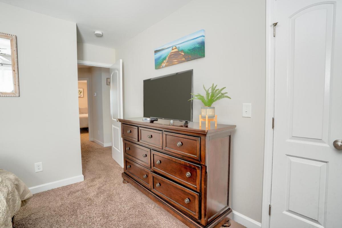 Kannapolis Excellent Sleep Experience - Pet Friendly - Housity