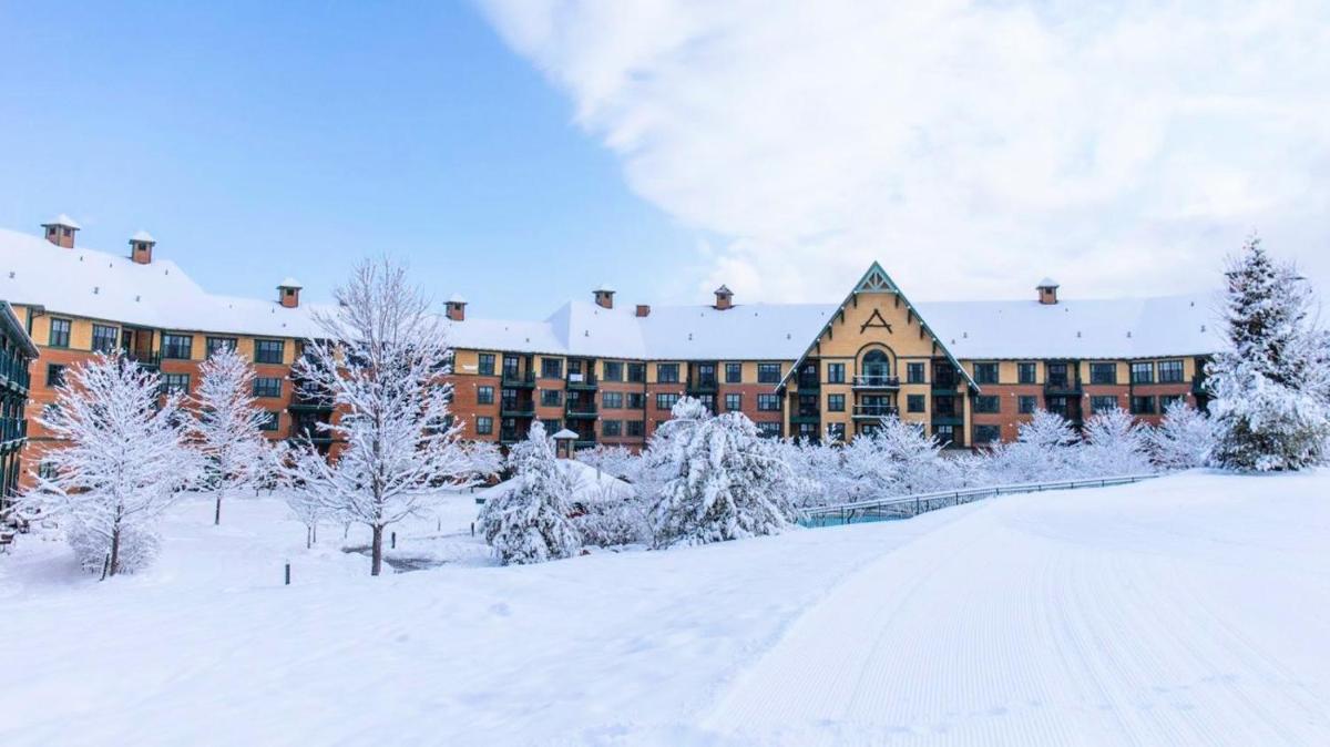 Mountain Creek Resort at Appalachian Hotel - Pool & Hot Tub - Housity