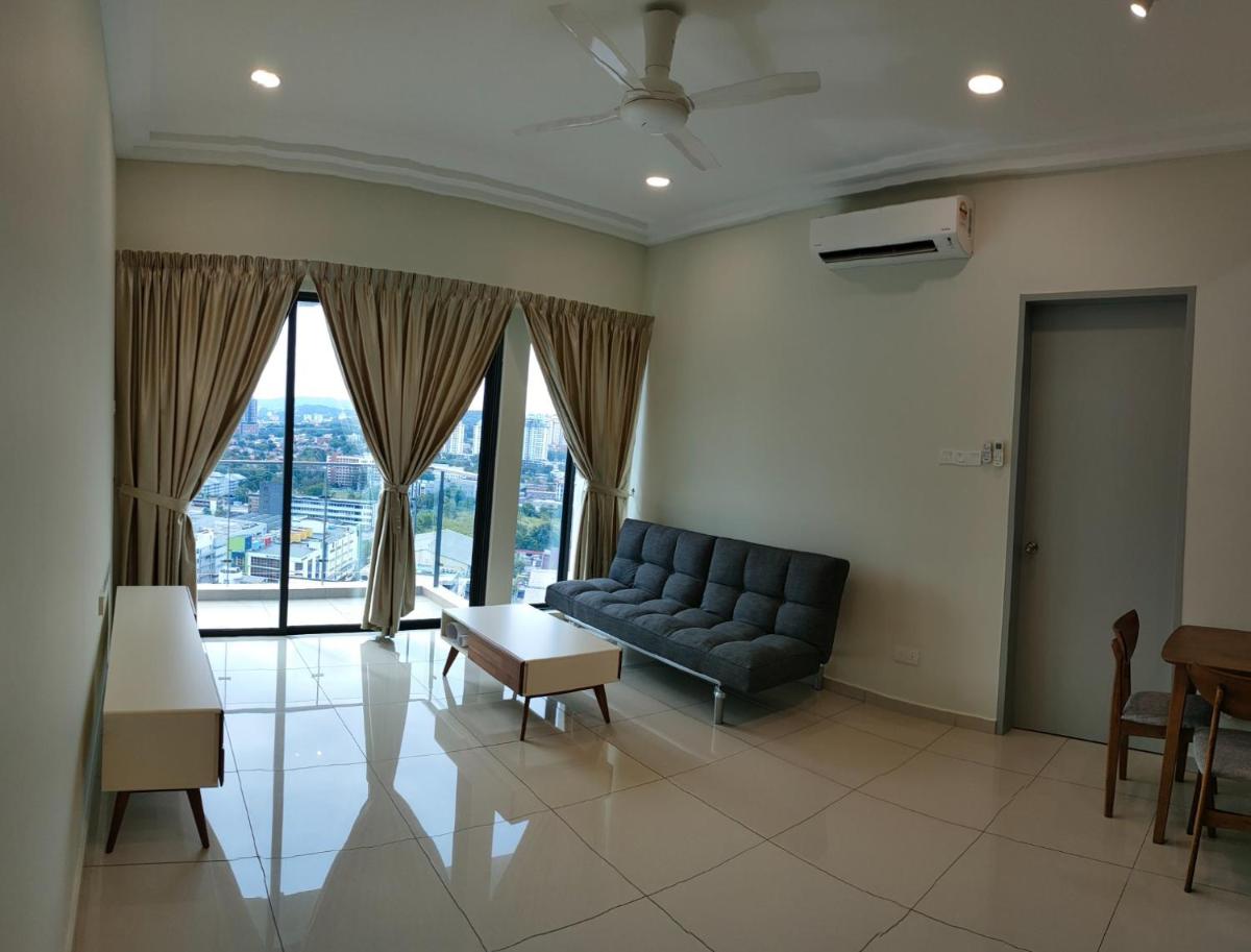 Suitetrails - Studio with KLCC View by Gavin