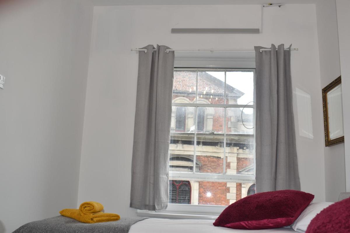 Camri Room - Housity