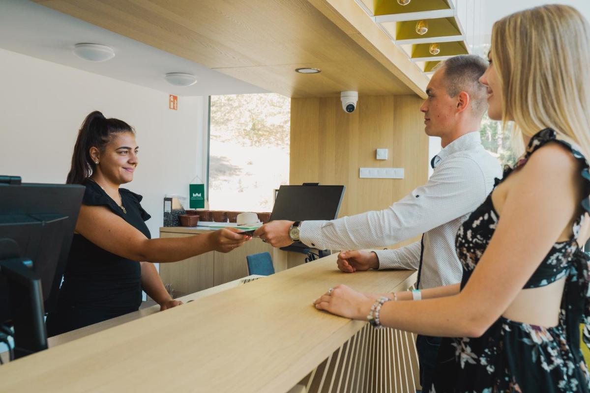 Suitetrails - Rákóczi Hotel, Tábor és Rendezvényközpont