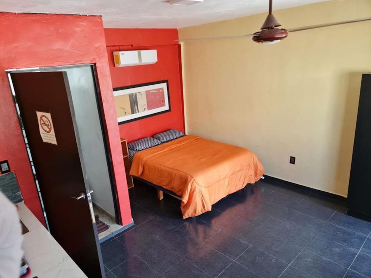 Independent Apartment Wifi A C, Stove, Refrigerator, Tv - Housity