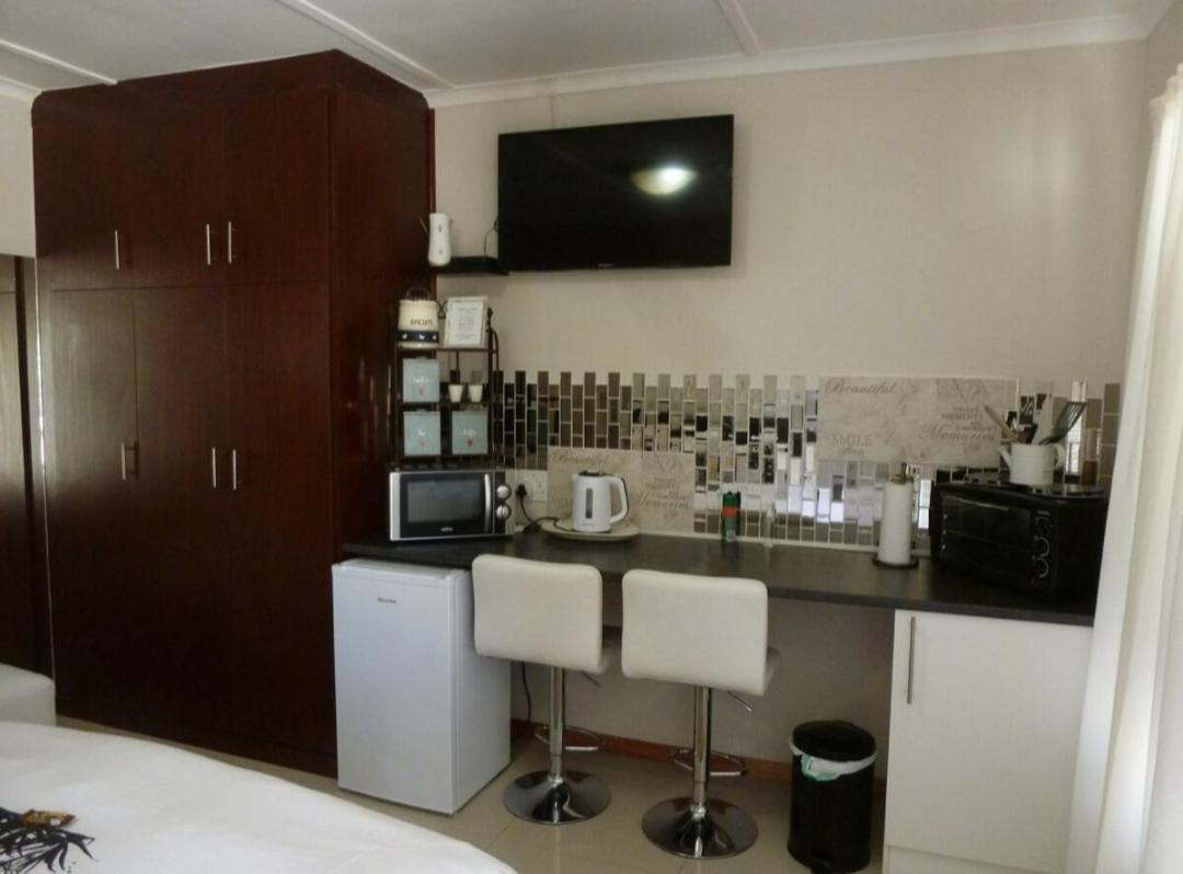 Suitetrails - Springbok Apartments