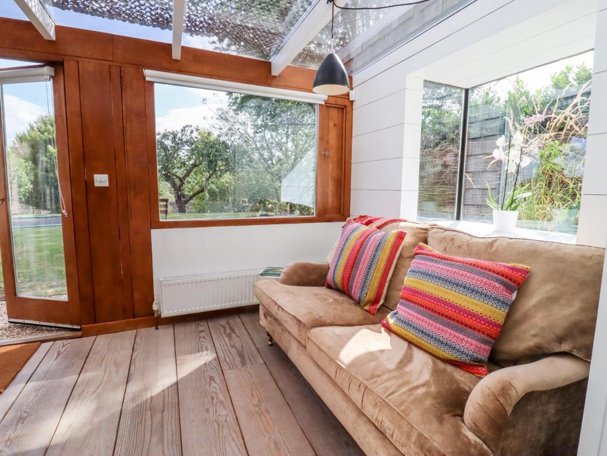 Apple Cottage - Housity