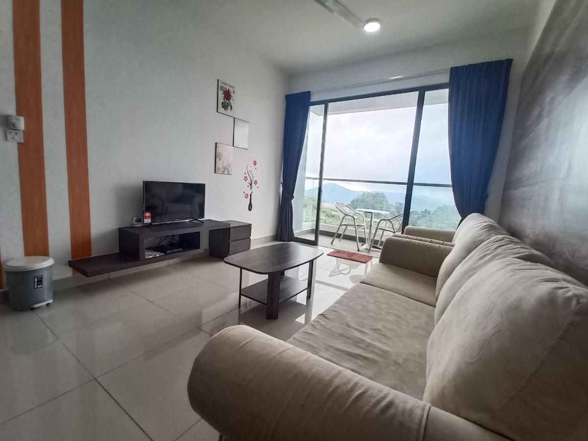 Homestay at Palas Horizon with sunrise view - Housity
