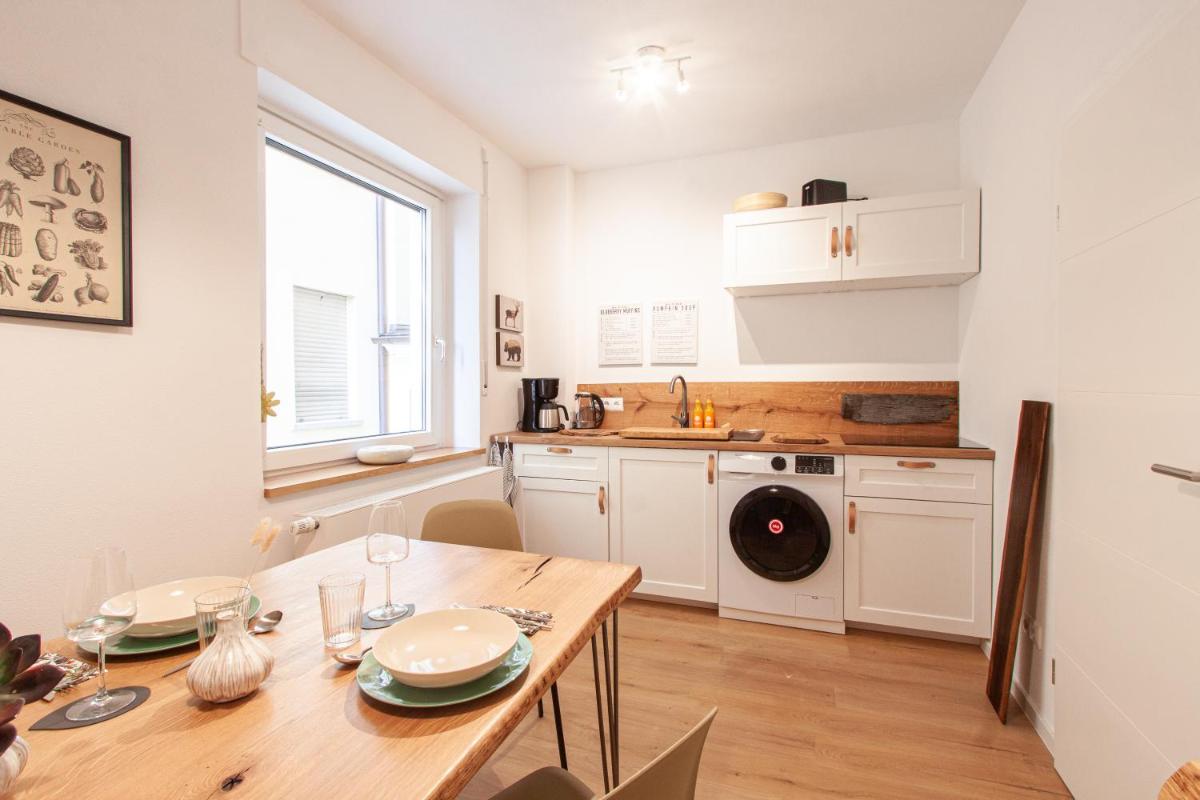 100m2 City Apartment mit Terrasse nahe Residenz und Altstadt - Housity