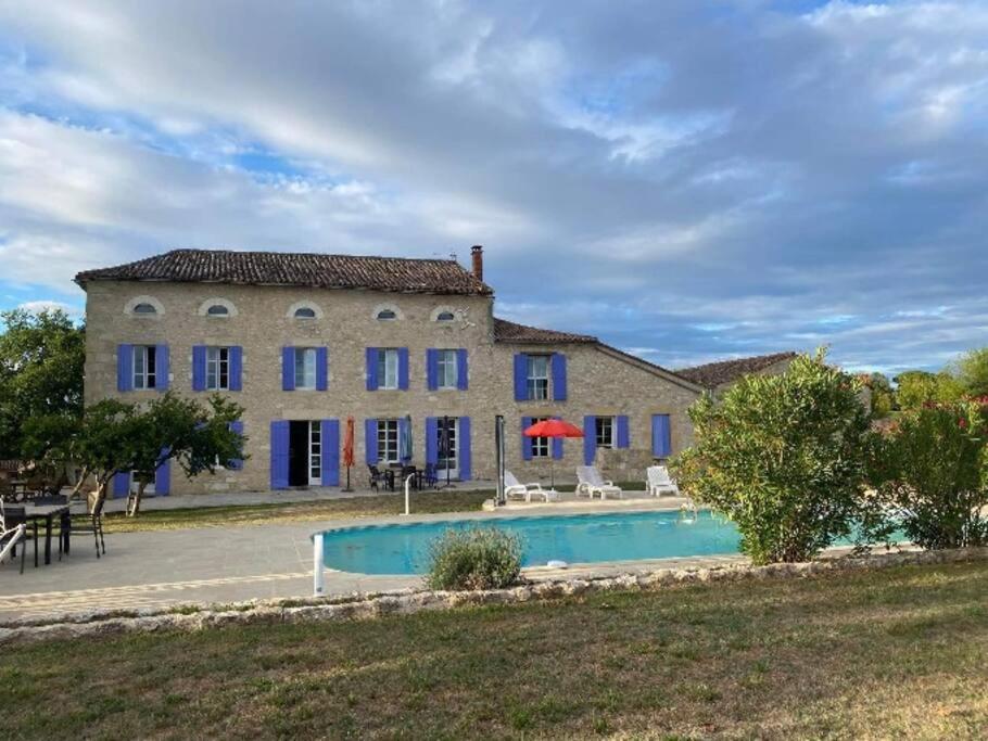 Demeure De La Tour - Housity