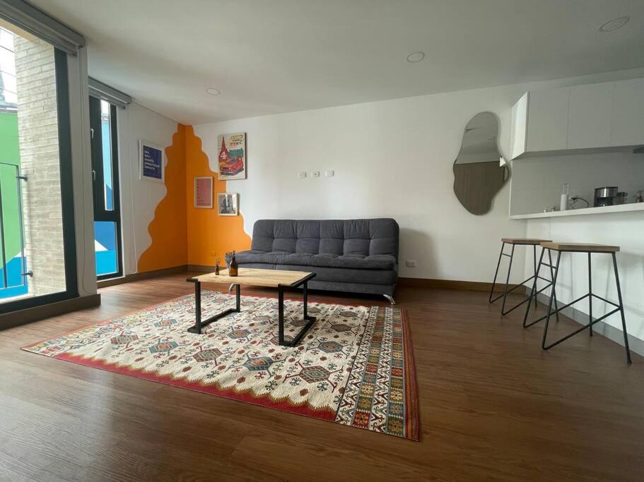 Suitetrails - Modern apartment in new building.
