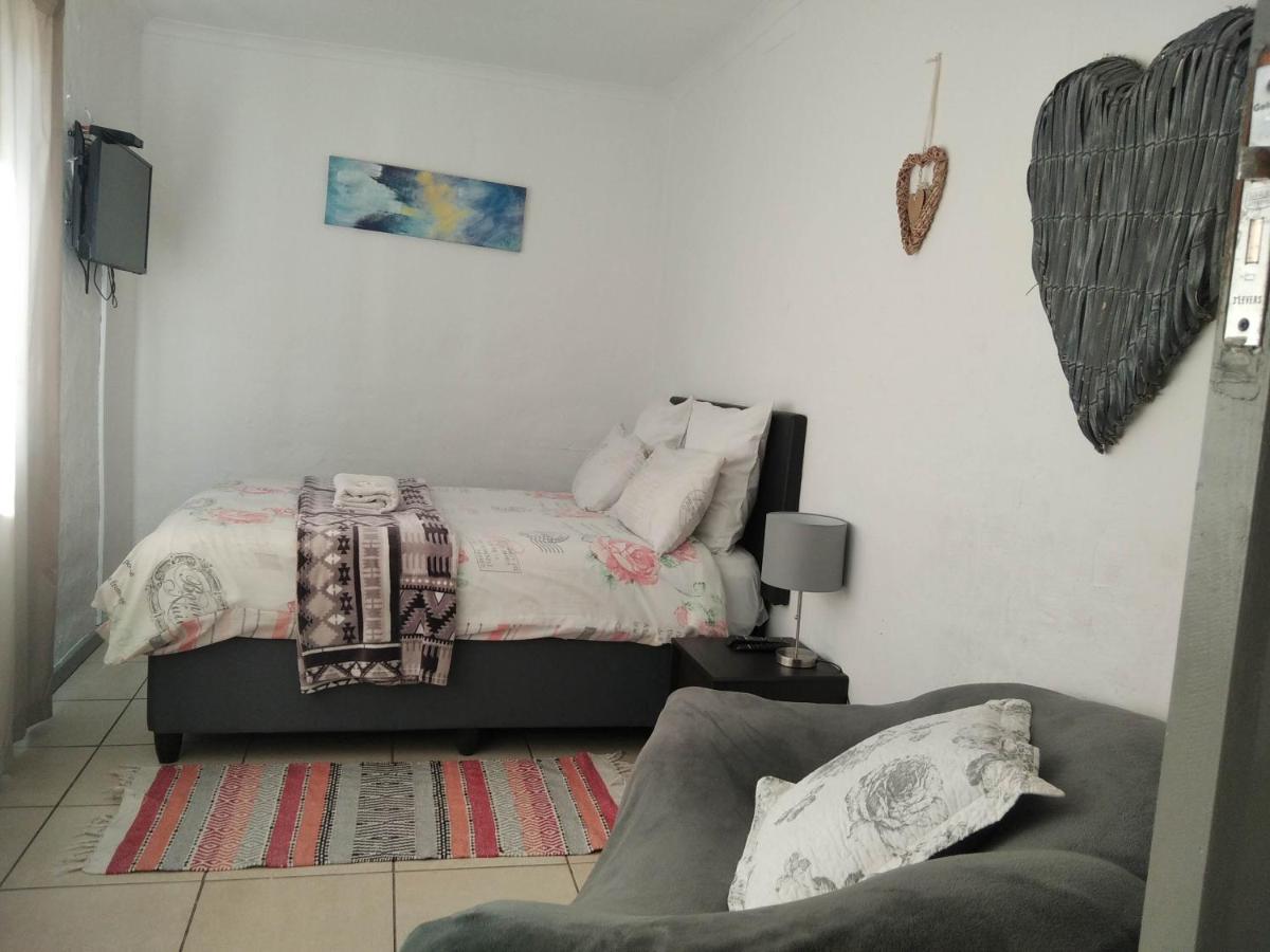 Velindo Guest Rooms - Housity