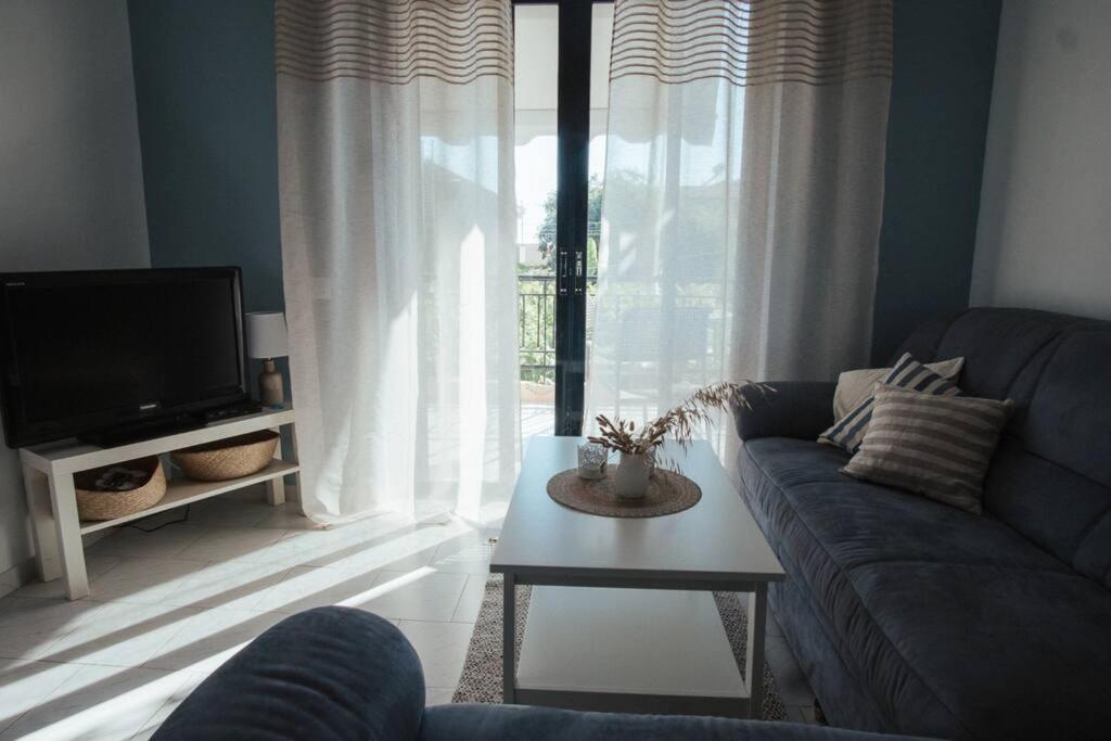 Meraki Homestay Kanali - Housity