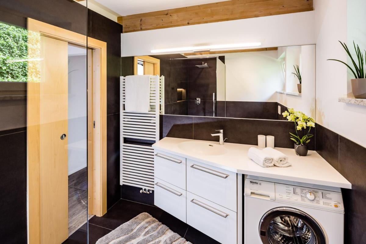 Haus Sauvignon - Housity