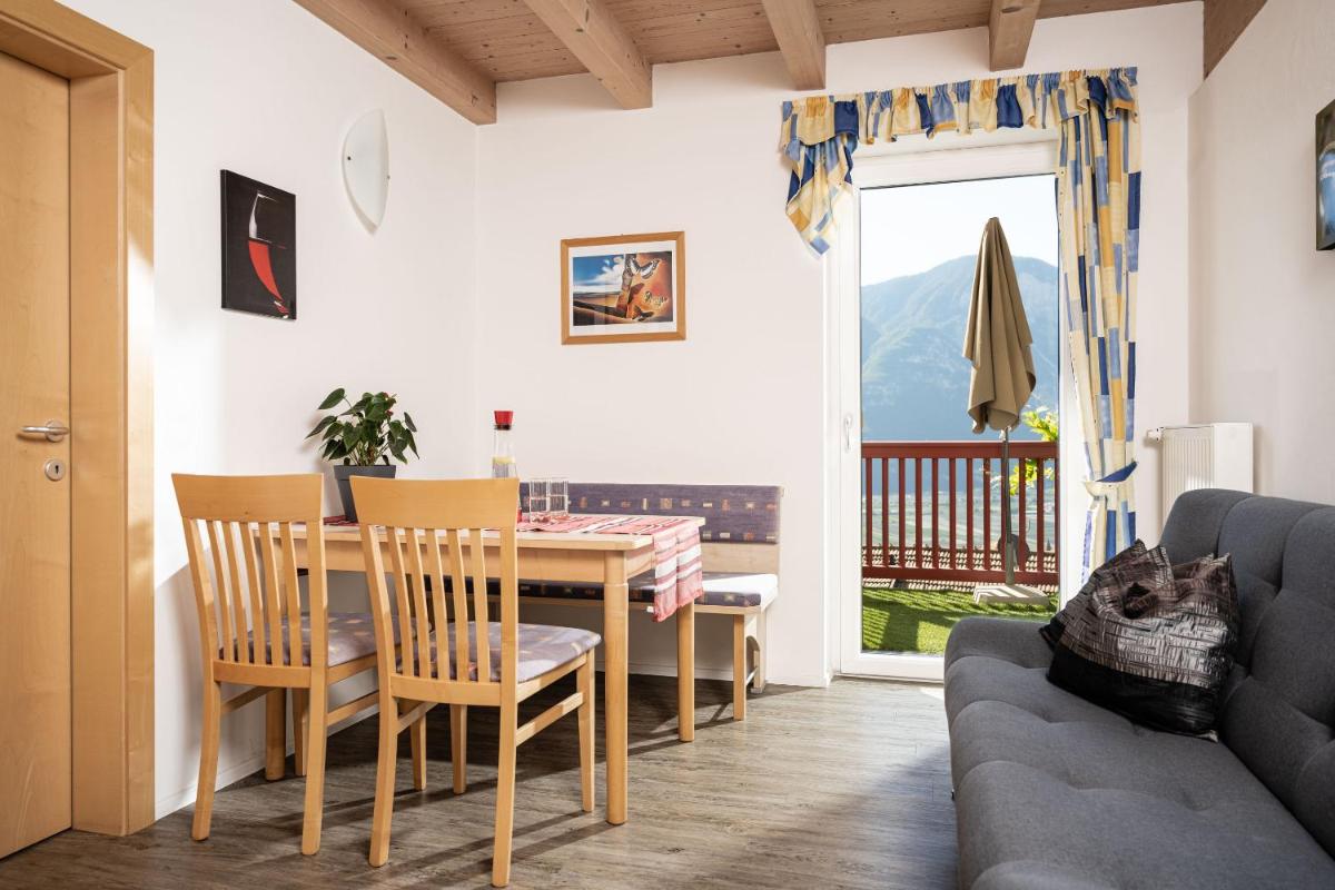 Haus Sauvignon - Housity
