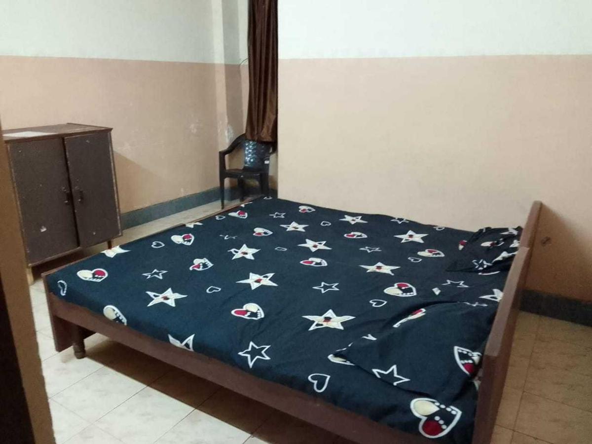 OYO Sri Radhakrishnan Guest House - Housity