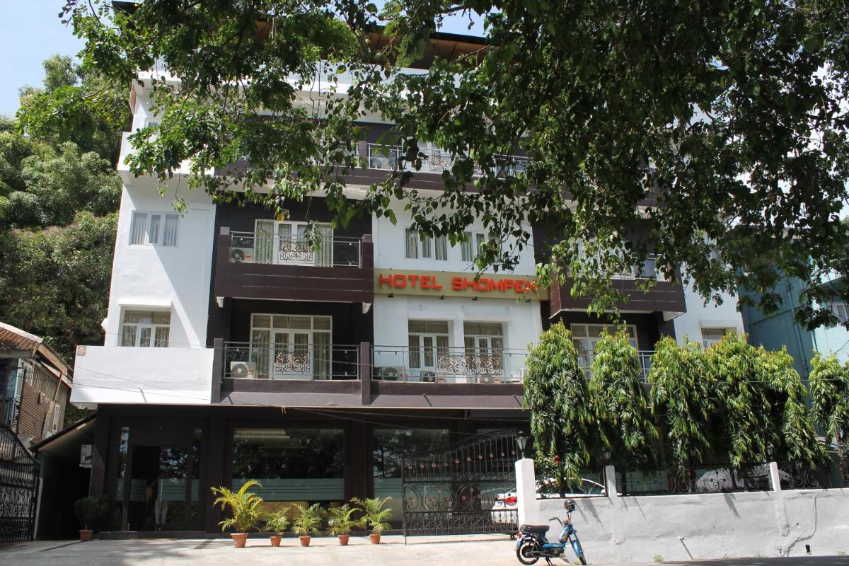 Hotel Shompen - Housity