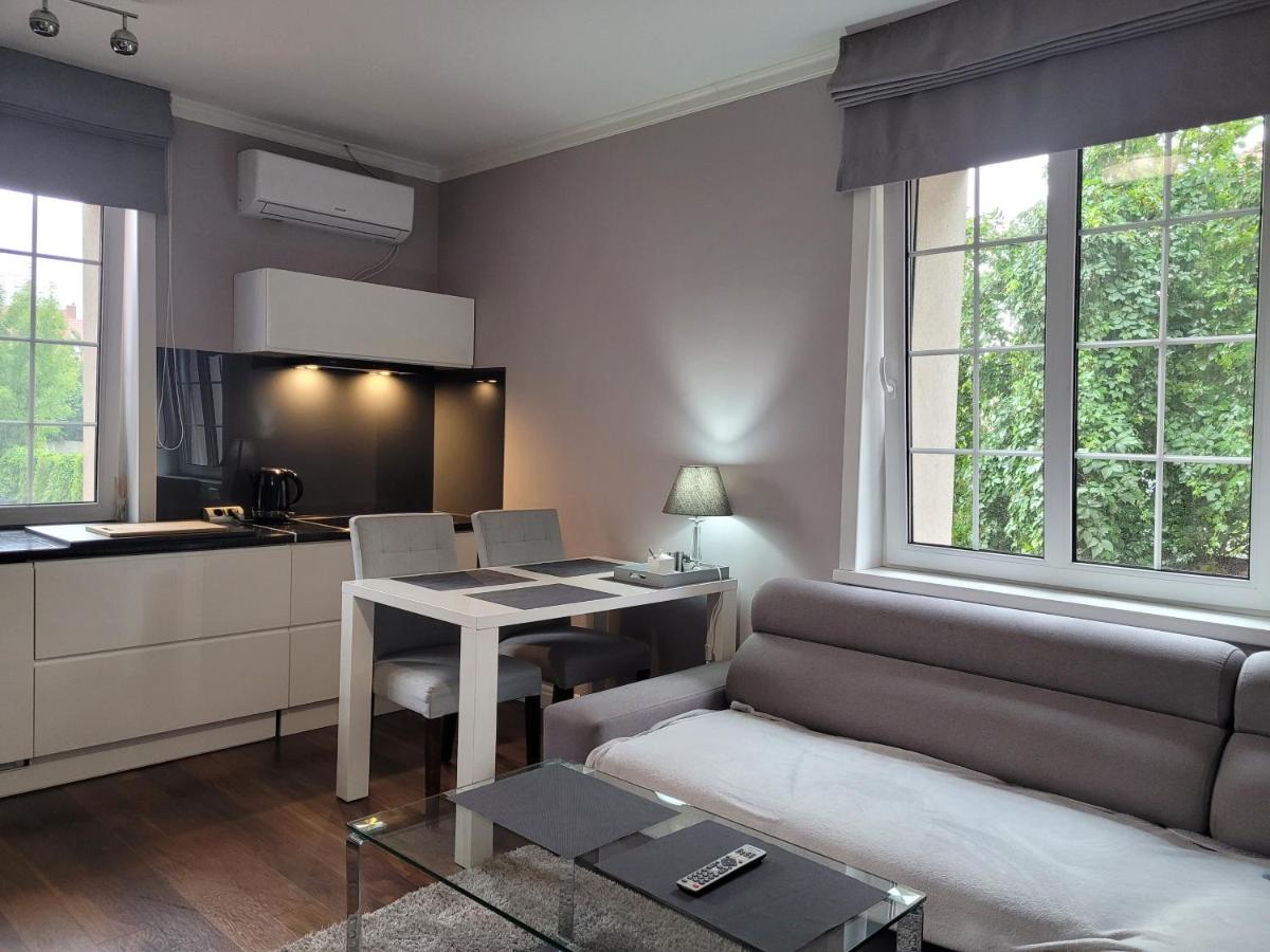 Apart-Henryk - Housity