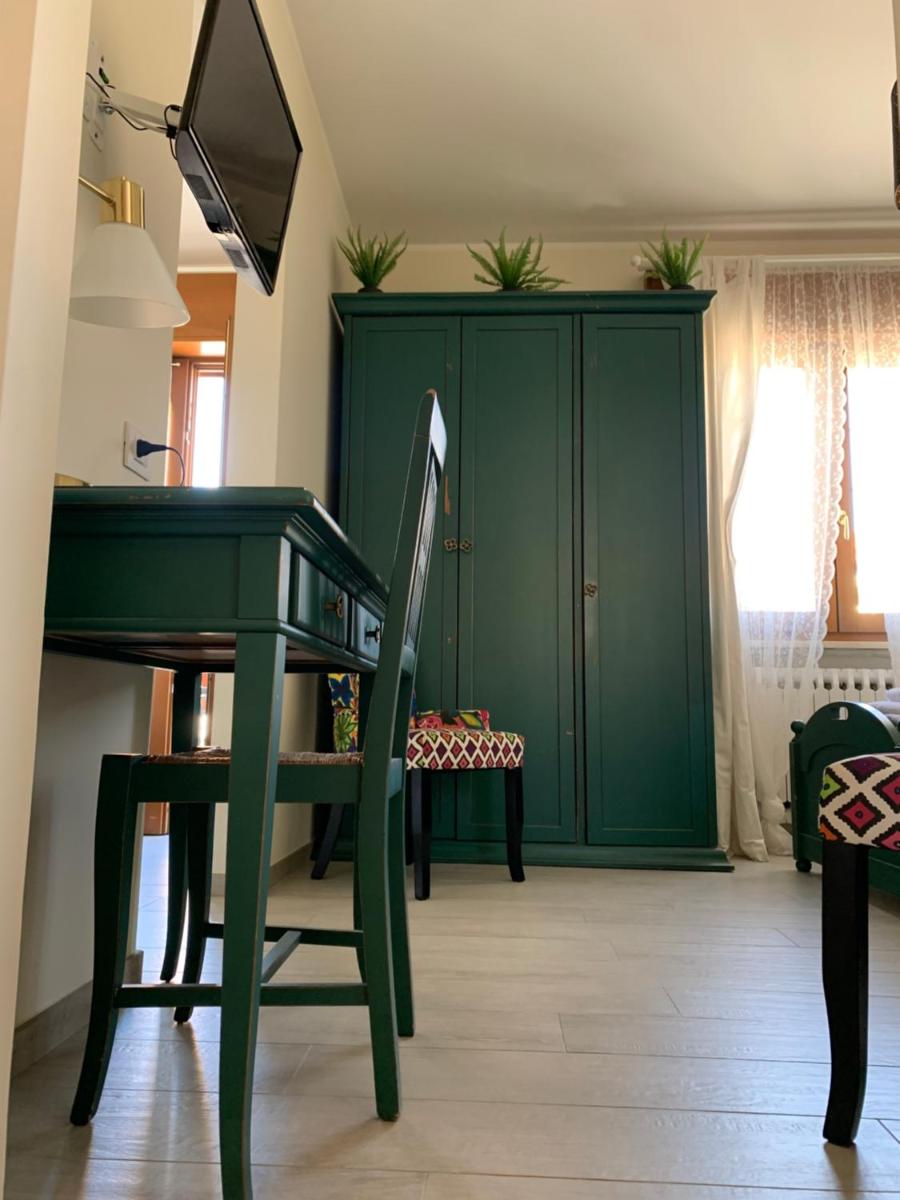Suitetrails - Appartamento JUNGLE CHIC VERONA BUSINESS & FUN
