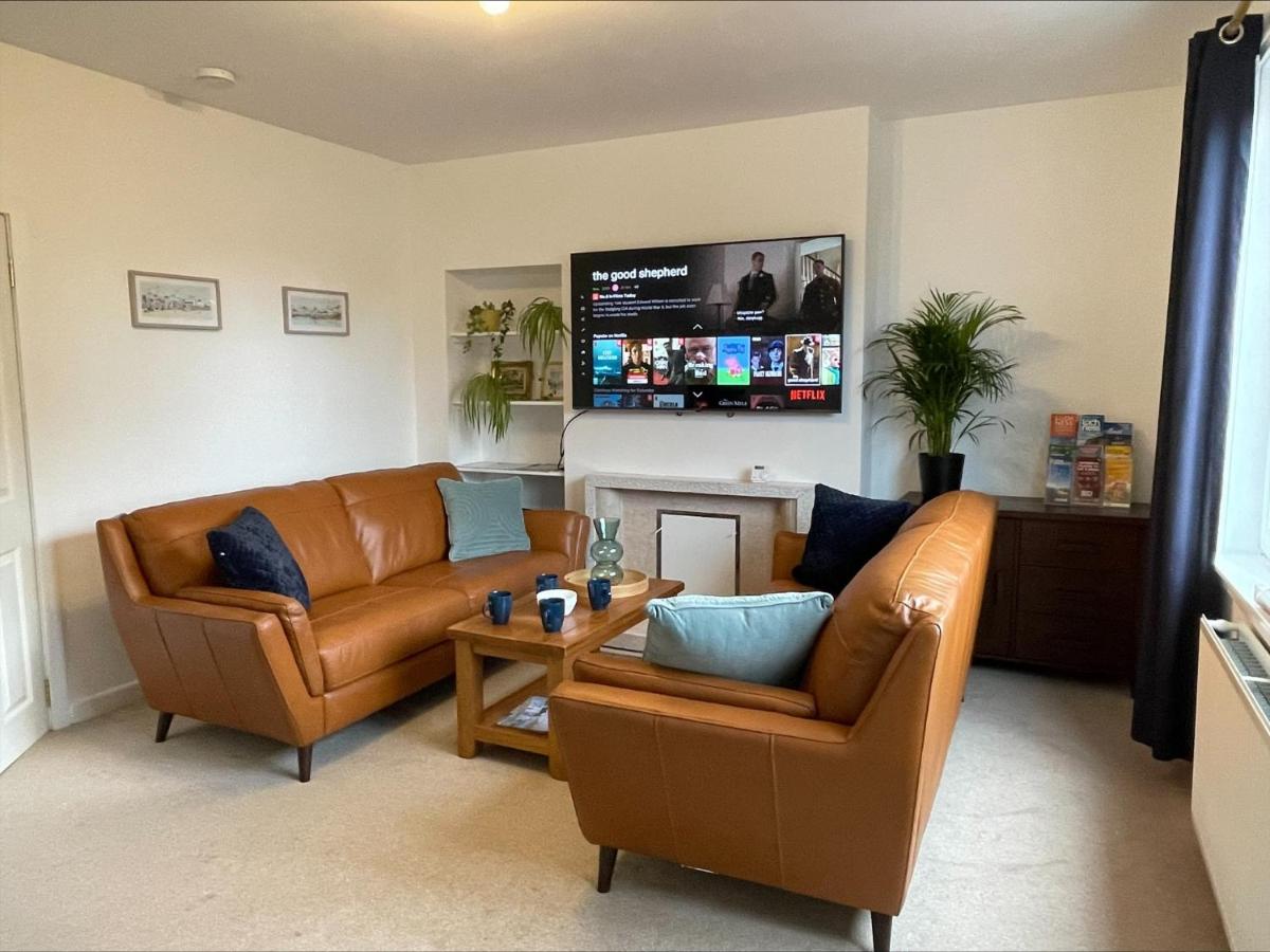 Columba House - Housity