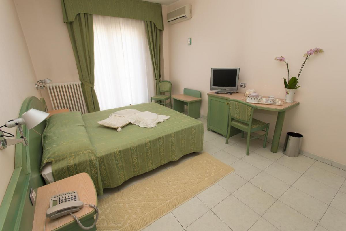 Hotel Grillo - Housity
