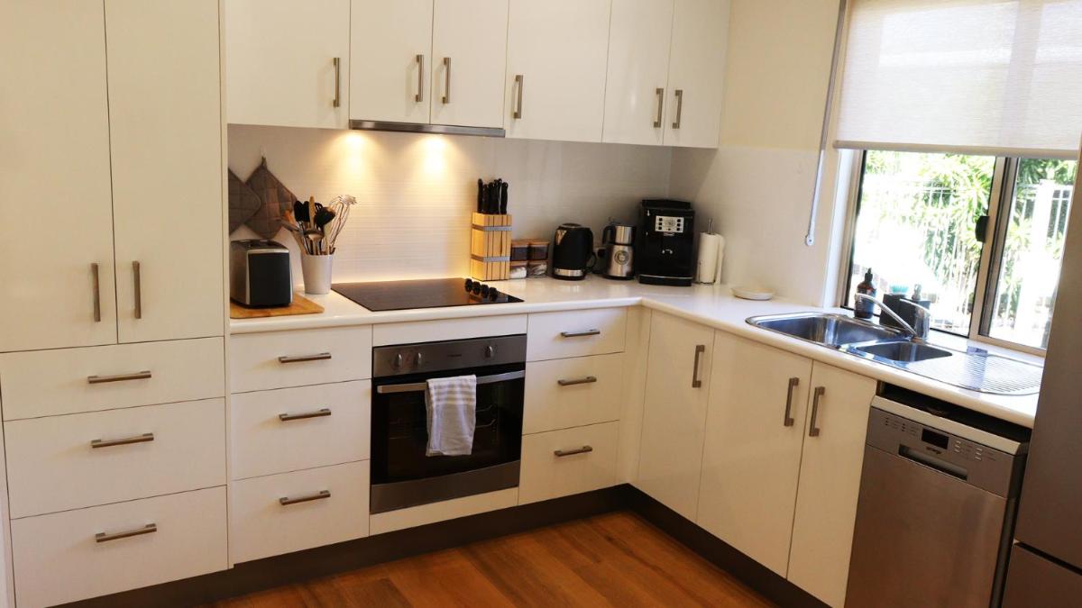 Sugarloaf Villa - Tropical self contained Villa - Housity