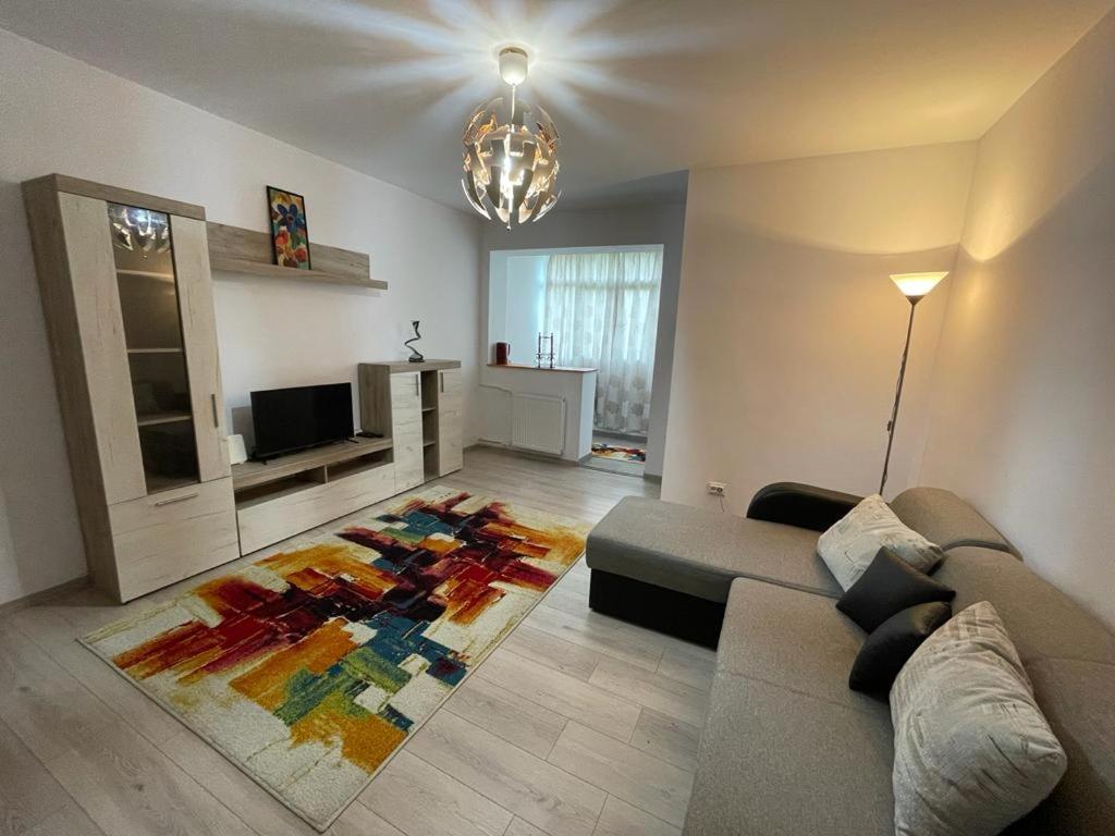 Teodora Home - Housity