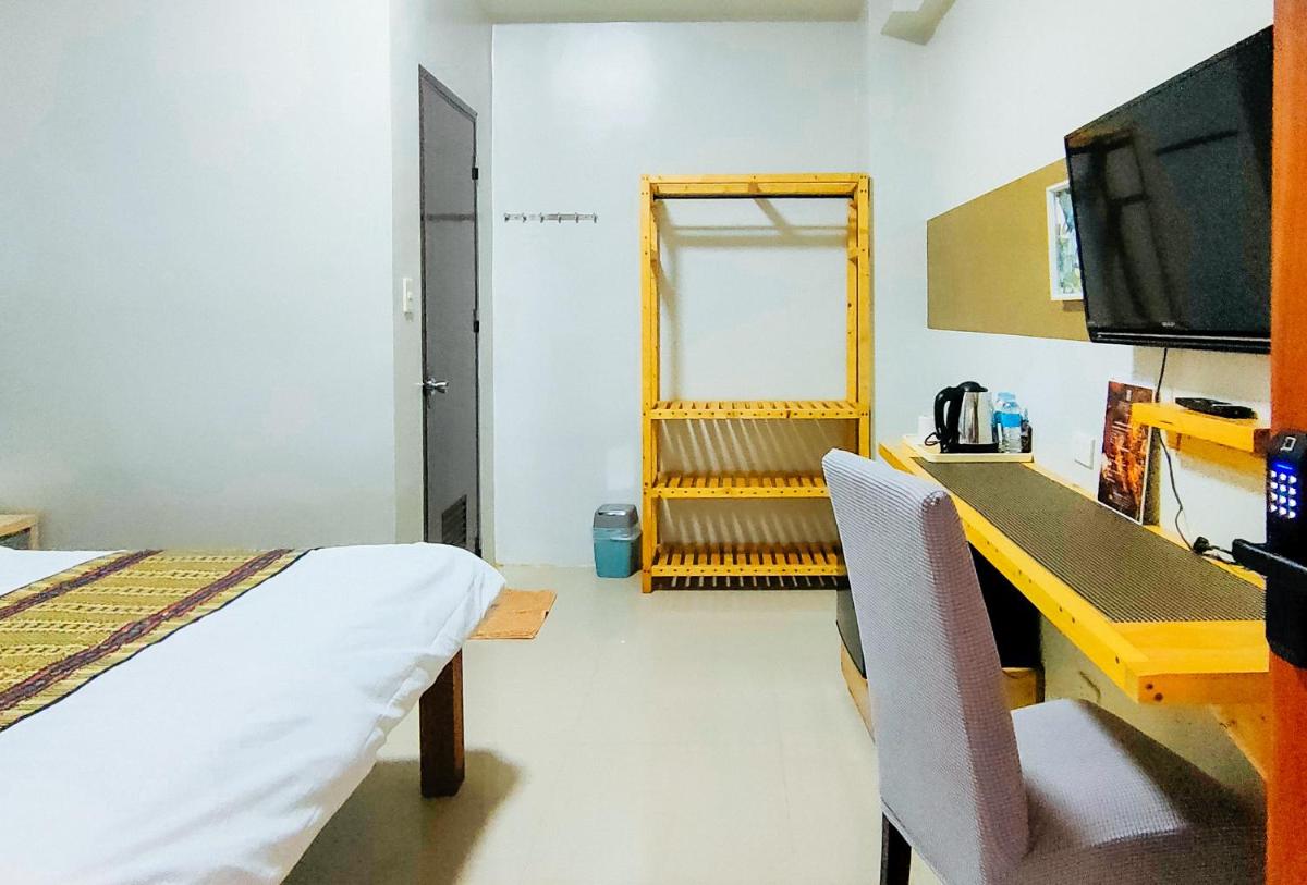 RedDoorz near SM City Butuan, Butuan City - Housity