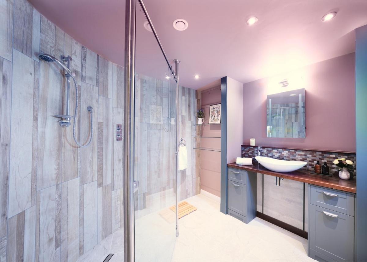 Acer House Stylish garden flat lovely valley view dog friendly central Bath - Housity