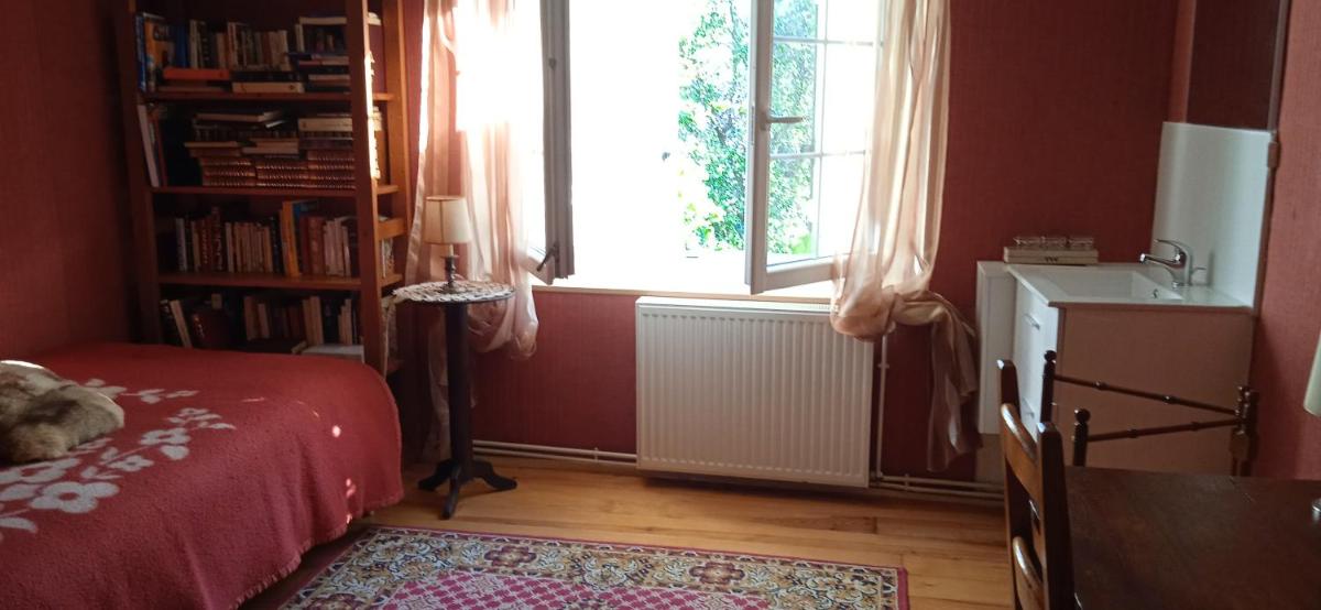 APPARTEMENT INDEPENDANT DANS MAISON PARTICULIERE - Housity