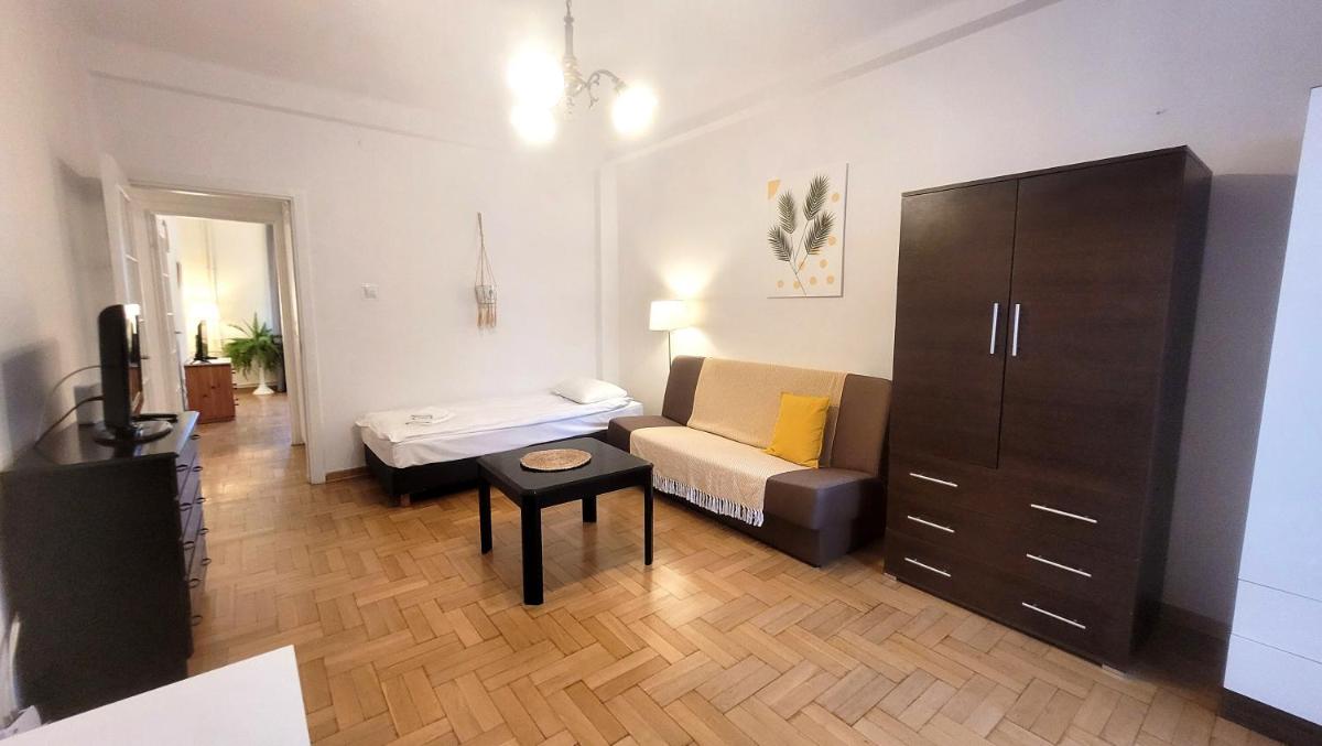 Suitetrails - Happy Life - apartment next to metro station