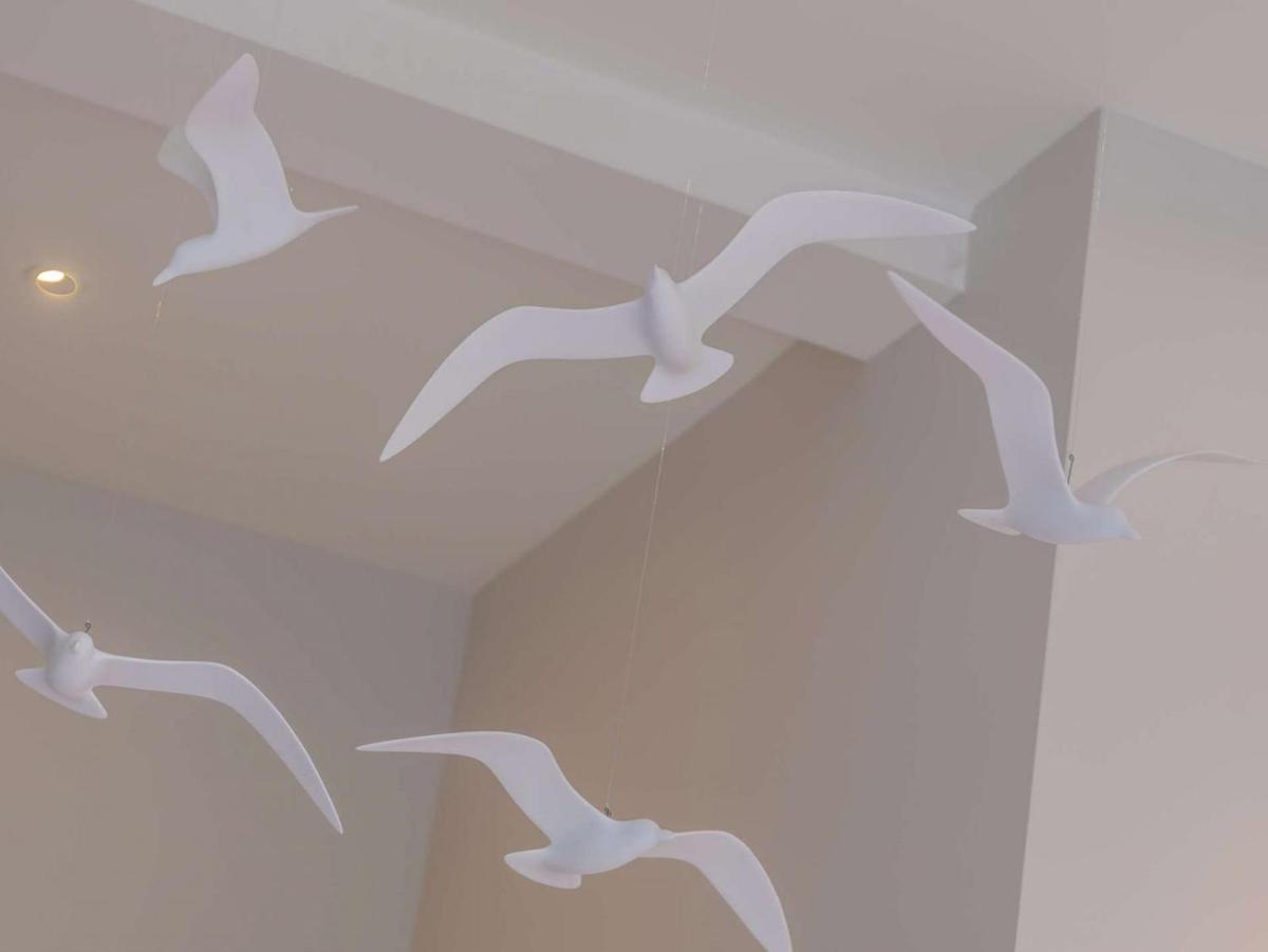 The Sandpiper's Pearl - Housity