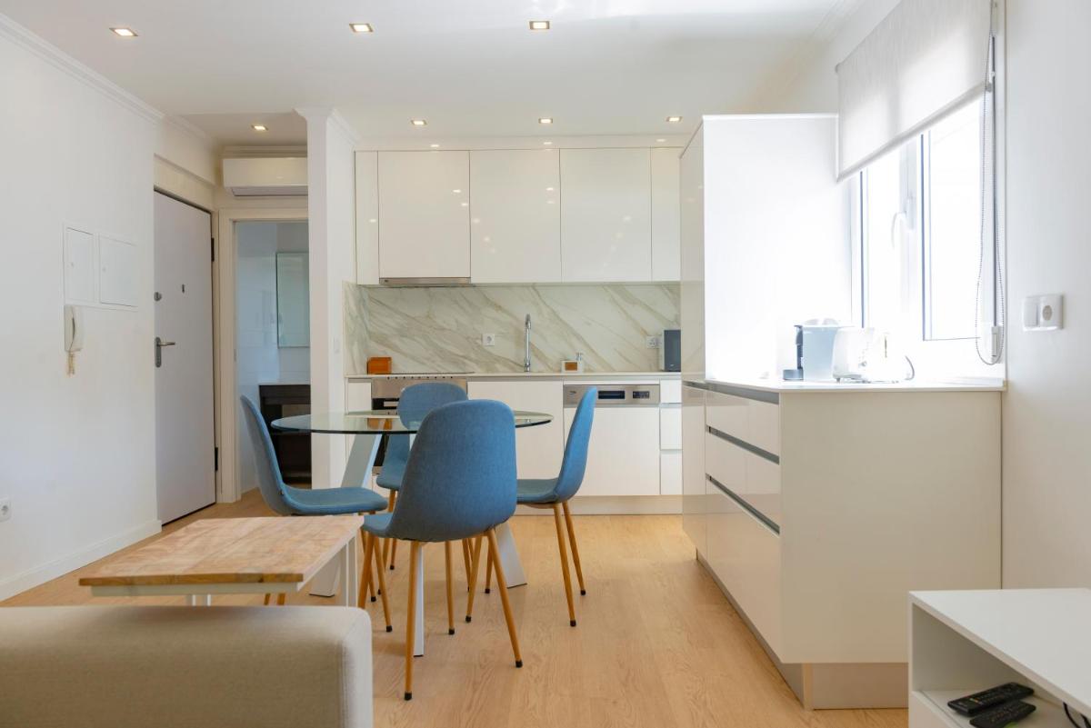 The Modern 1385 Apartment - Housity