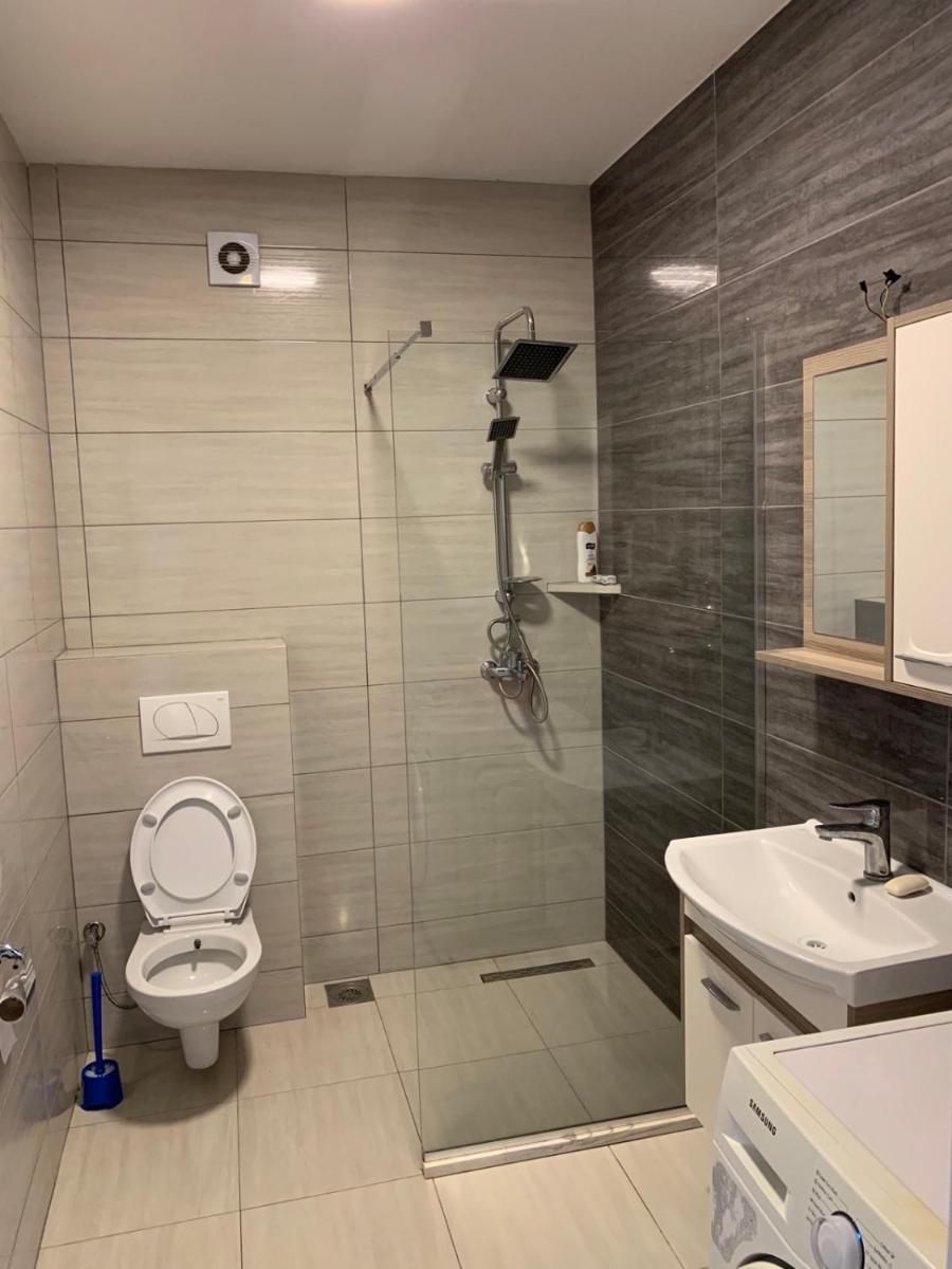 Suitetrails - Plis Apartments 'Prishtina'