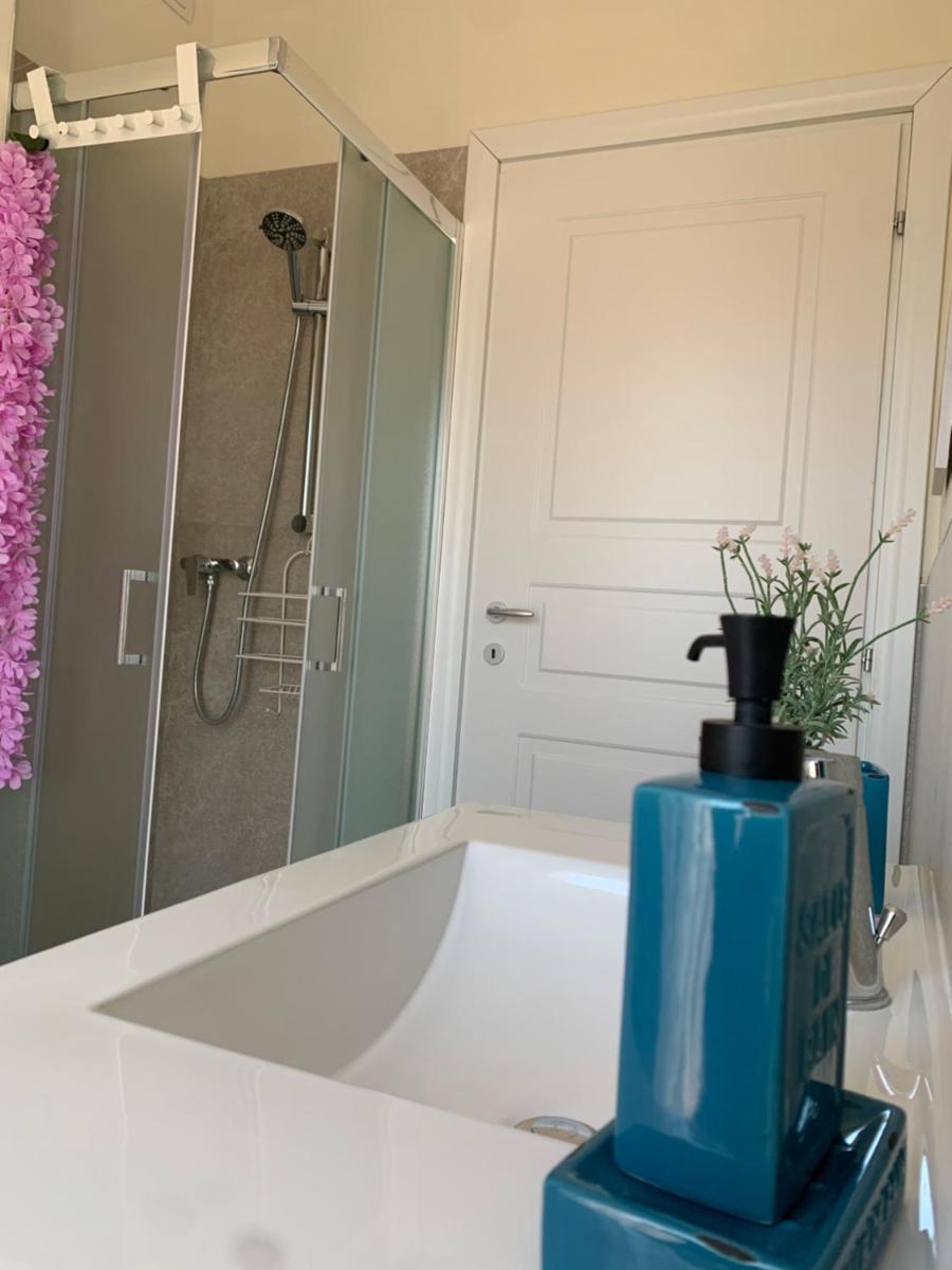 Suitetrails - Appartamento JUNGLE CHIC VERONA BUSINESS & FUN