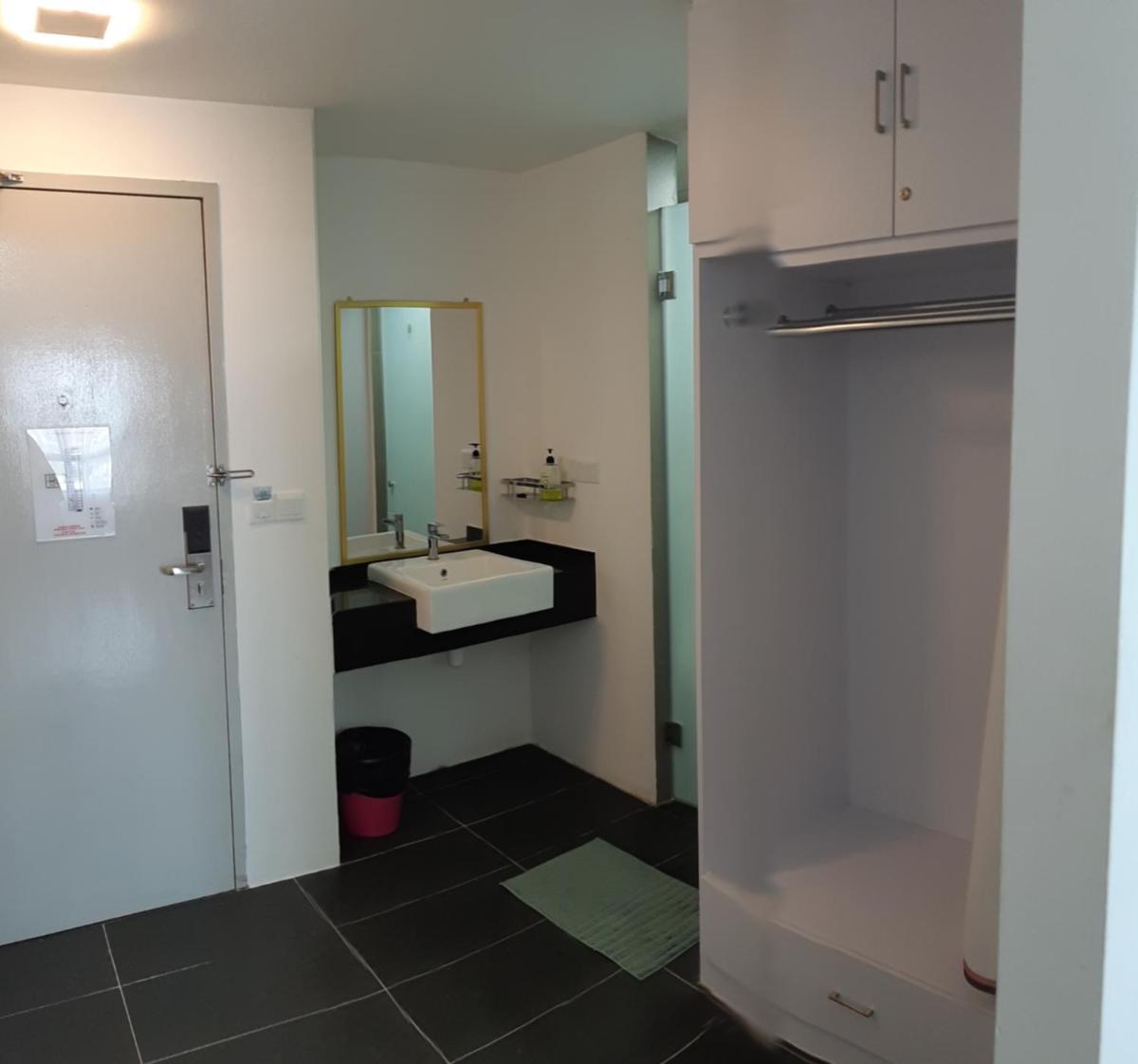 UMMI GUESTROOM - Hizvo