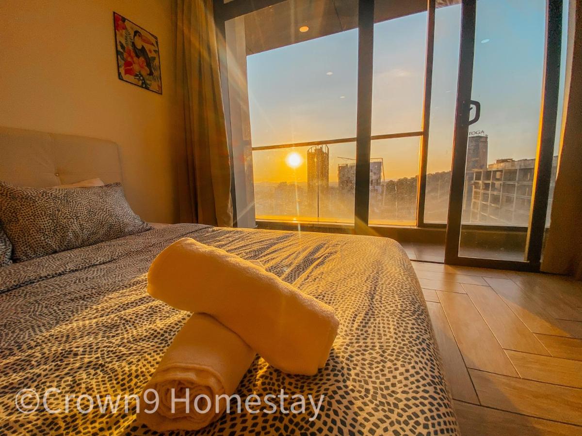 Crown9 Suite (Sunset & City View)@Empire City - Housity